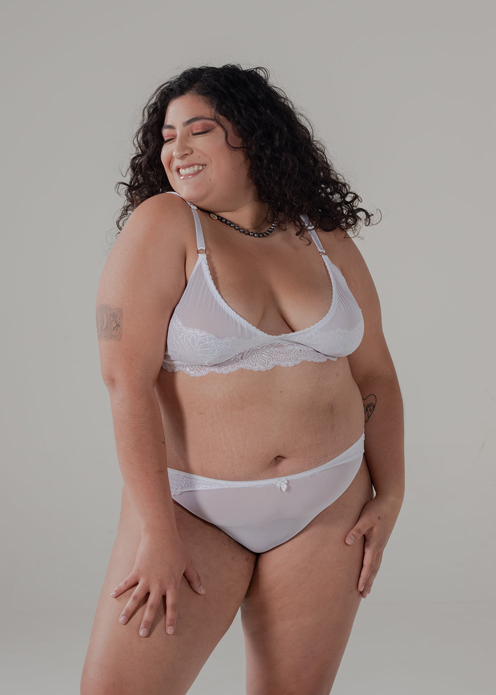 CARLOTA CONJUNTO BRALETTE CON CACHETERO